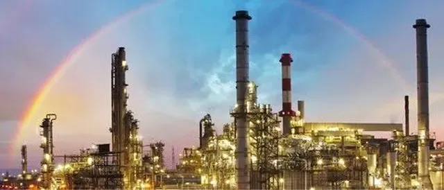 Французский машиностроительный холдинг Alstom практически заморозил...