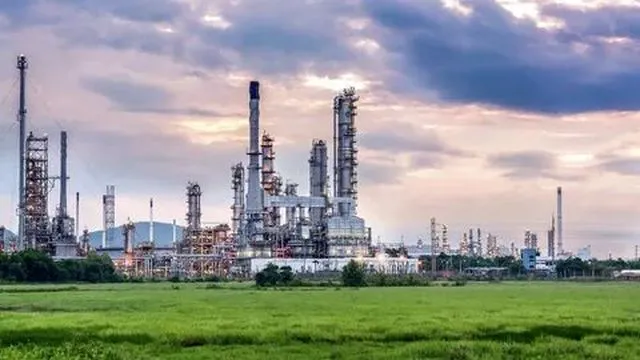 1-ый зампред комитета Госдумы по индустрии и президент ассоциации...