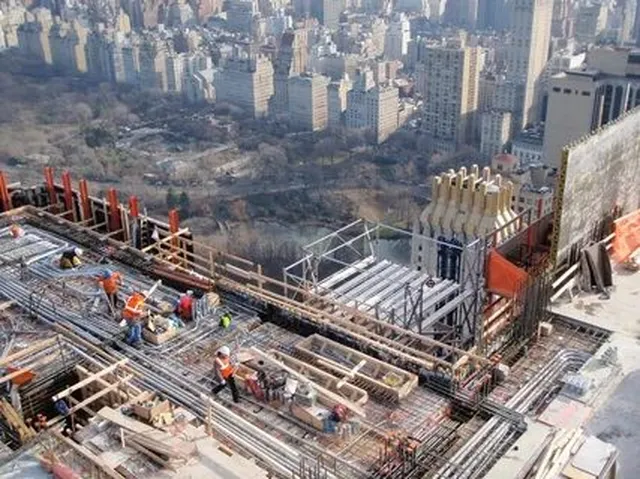 С 1 января 2006 года муниципальная помощь в Германии на стройку...